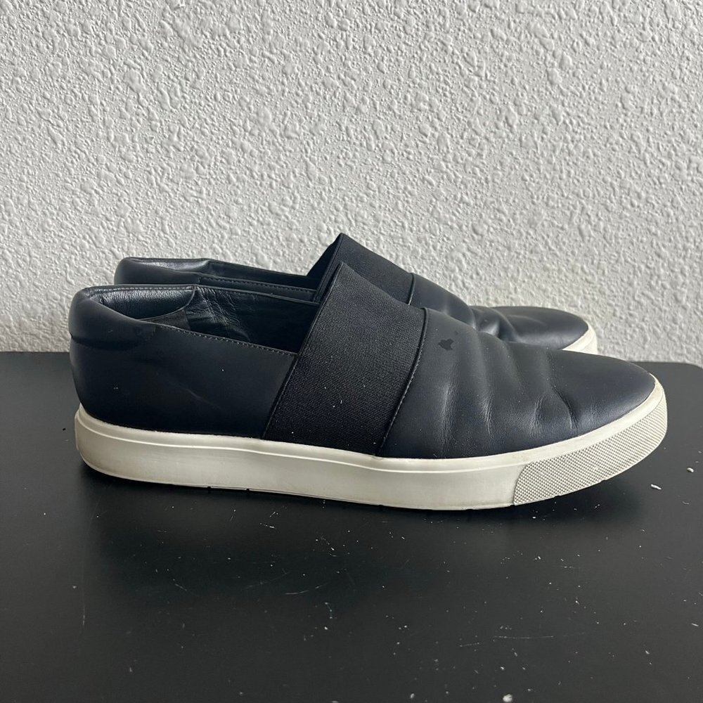 Vince Women's Fairfax Slip-On Black and White Sneakers Size 9.5